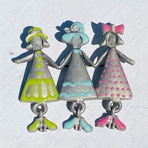 Vintage Signed TC Three Sisters/Friends Brooch Pin Metal Enamel